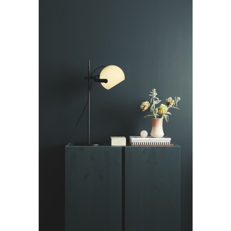 halodesigndcbordlampe18e27opalicmegsort-35